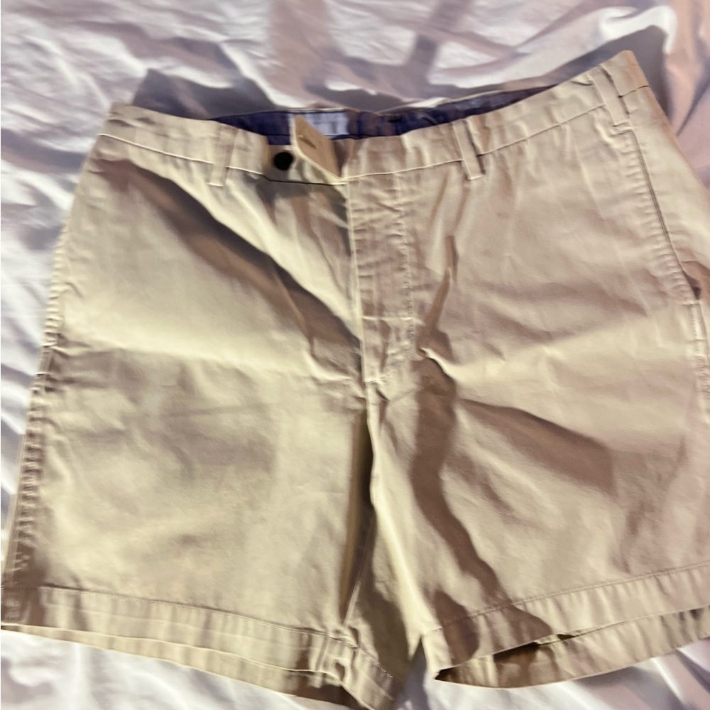 Sid Mashburn Beige Flat Front Shorts